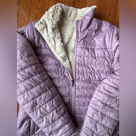 North Face Girls XL Reversible Puffer/Fleece Jacket (XL/18) - Picture 2 of 5